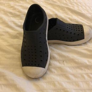 Native black and white boys shoes